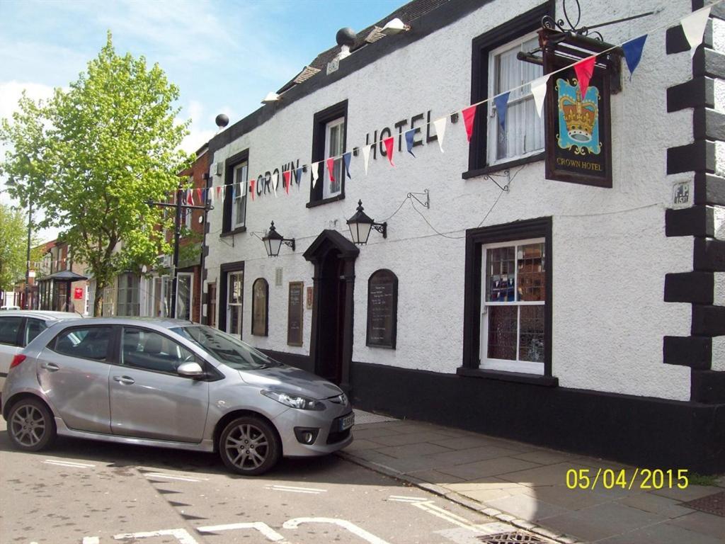 The Crown Hotel Swindon Zewnętrze zdjęcie